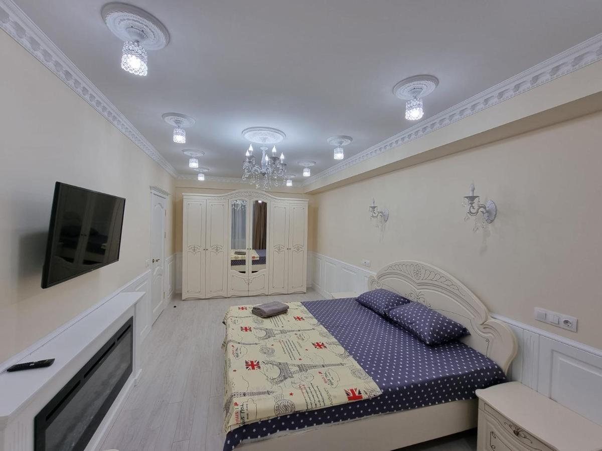 Luxury Residence Business New Apartments Chişinău Esterno foto