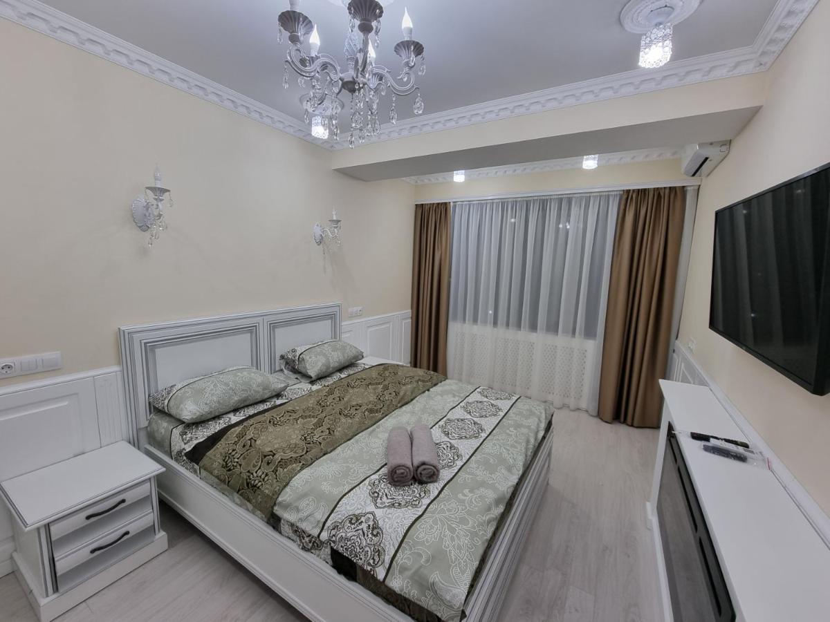 Luxury Residence Business New Apartments Chişinău Esterno foto