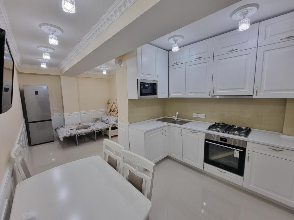 Luxury Residence Business New Apartments Chişinău Esterno foto