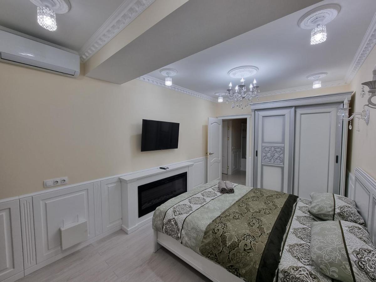 Luxury Residence Business New Apartments Chişinău Esterno foto