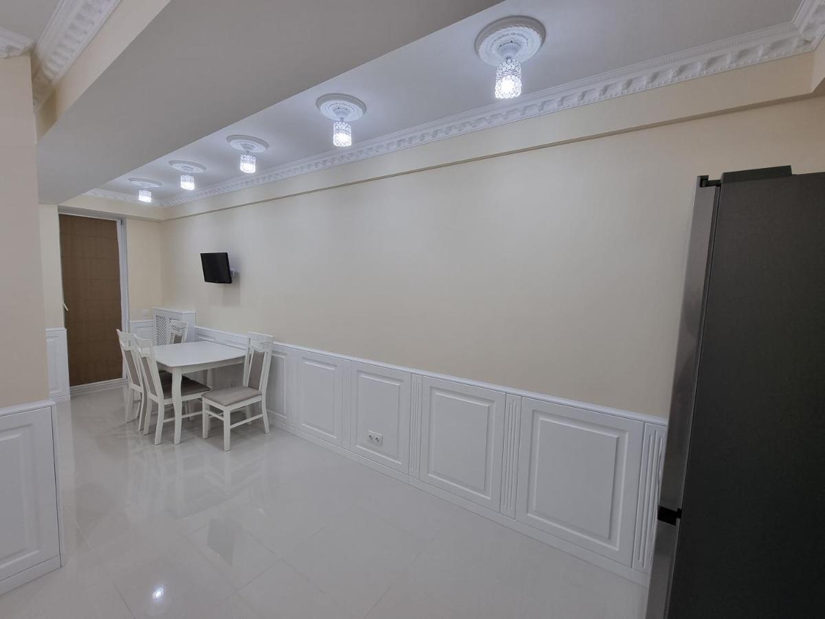 Luxury Residence Business New Apartments Chişinău Esterno foto